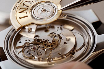 福州江诗丹顿机械表官方售后洗油